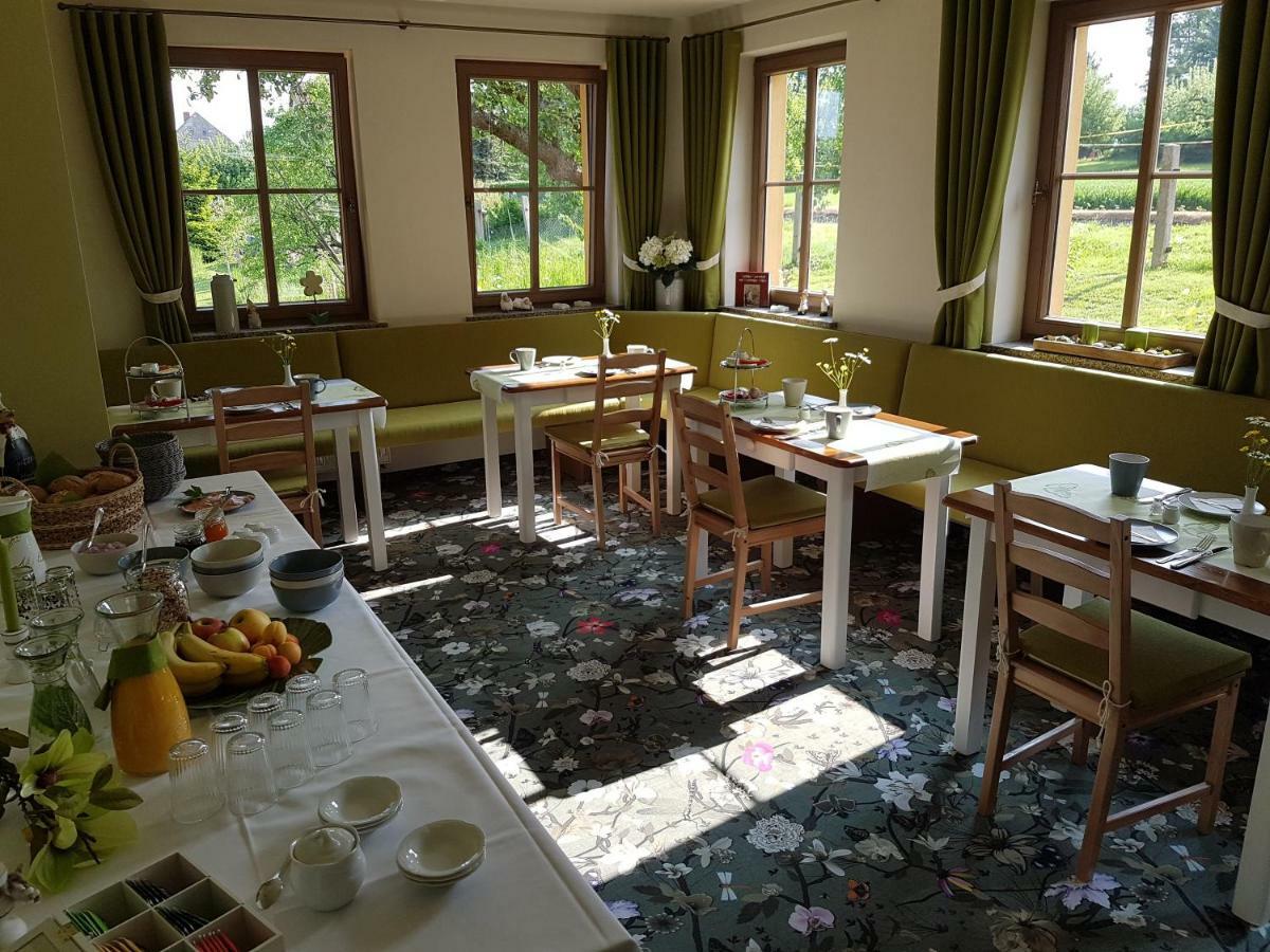 Pension Raupennest Mit Blockhaussauna Bautzen Exterior foto